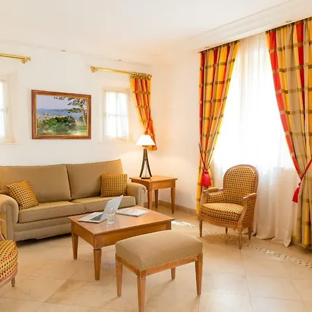Domaine De L'astragale Hotel